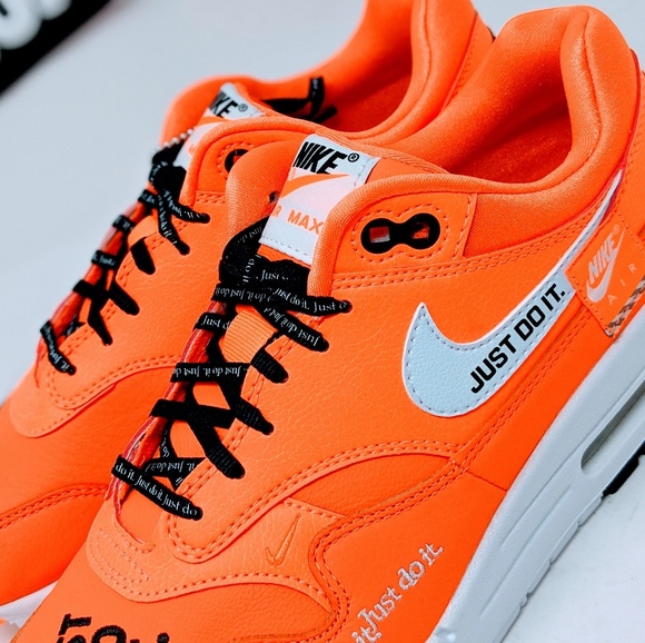 NEW RARE Nike Womens Air Max 1
Just Do It Pack - Picture 7 of 8